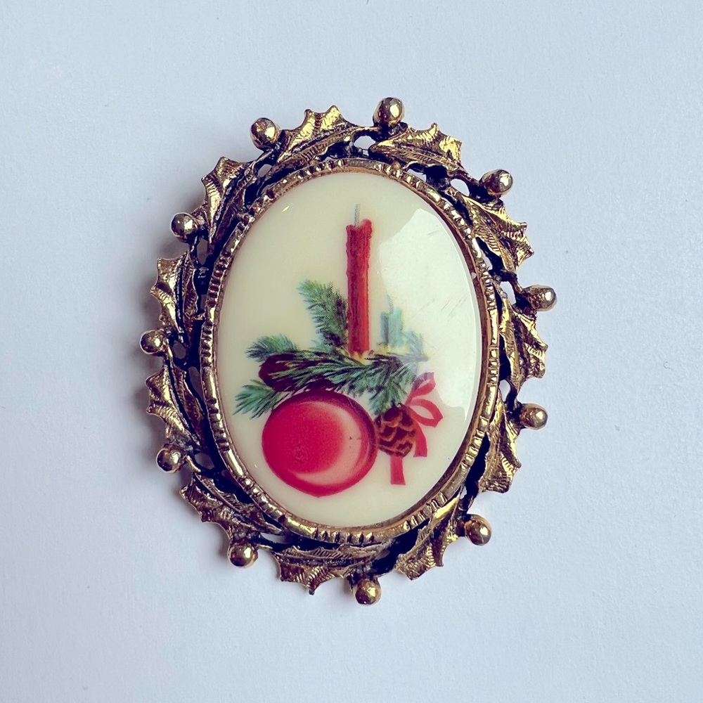 Vintage Christmas Brooch